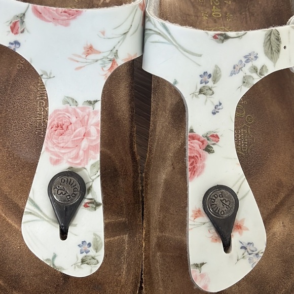 Birkenstock Floral White Sandals - Picture 9 of 11